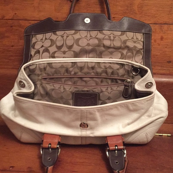 Coach white & Brown Soho bag - Picture 2 of 5